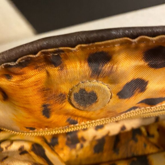 Plinio Visona Genuine Leather Shoulder Bag – Made in Italy - Picture 7 of 12